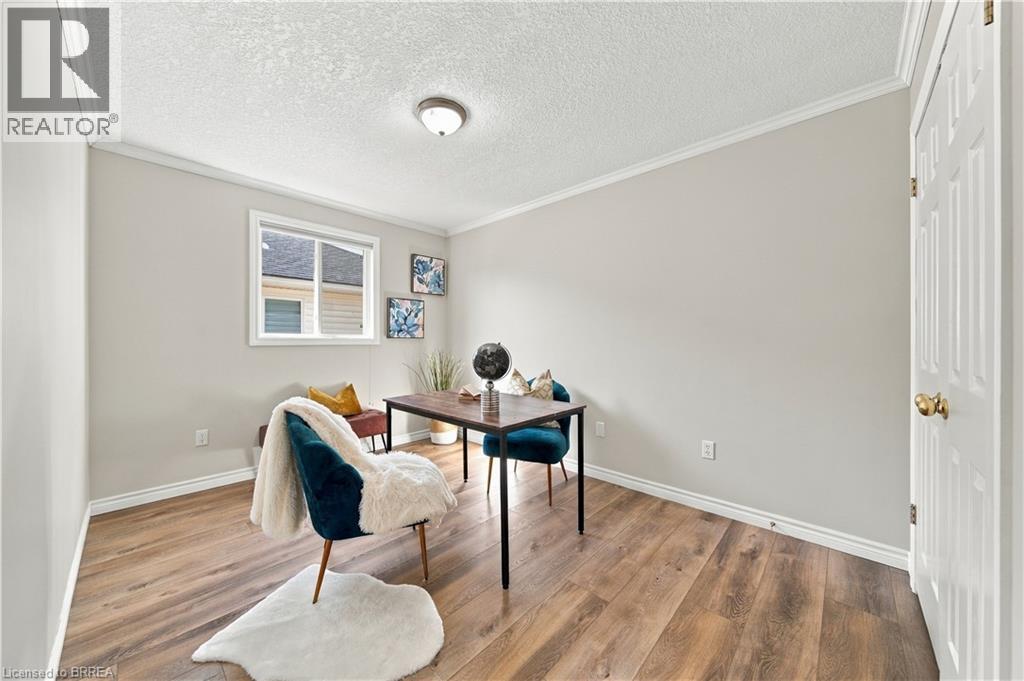4 Macpherson Drive Property Photo 22