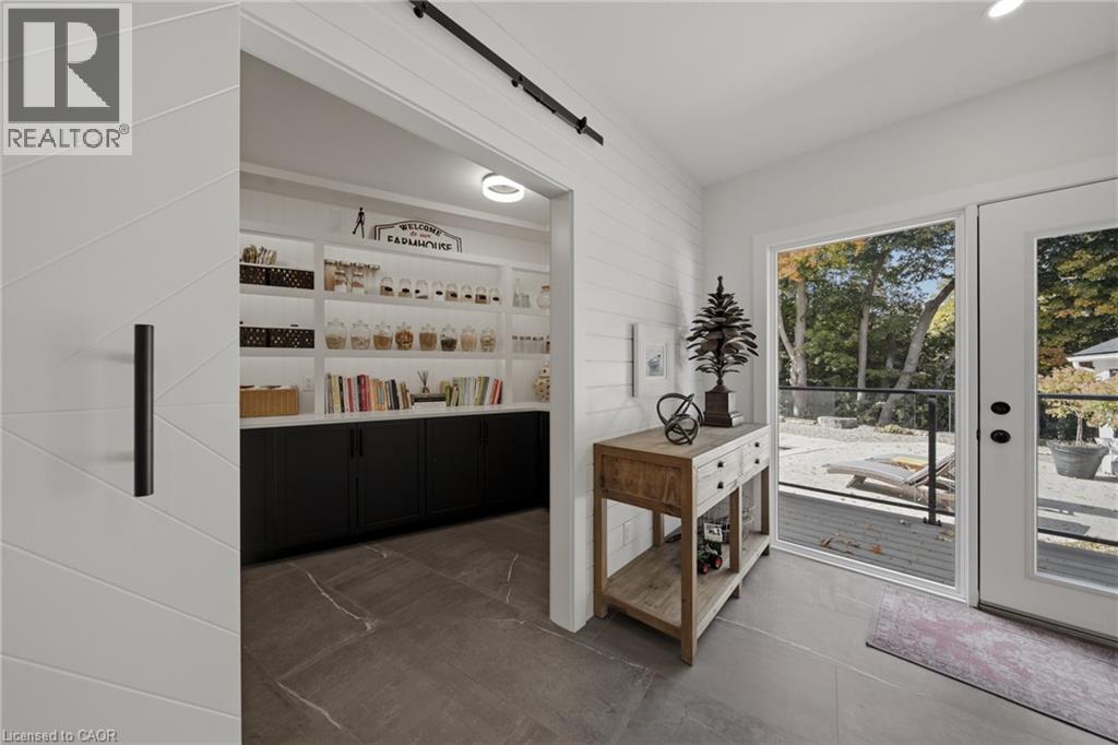 16 Kraft Drive Property Photo 23