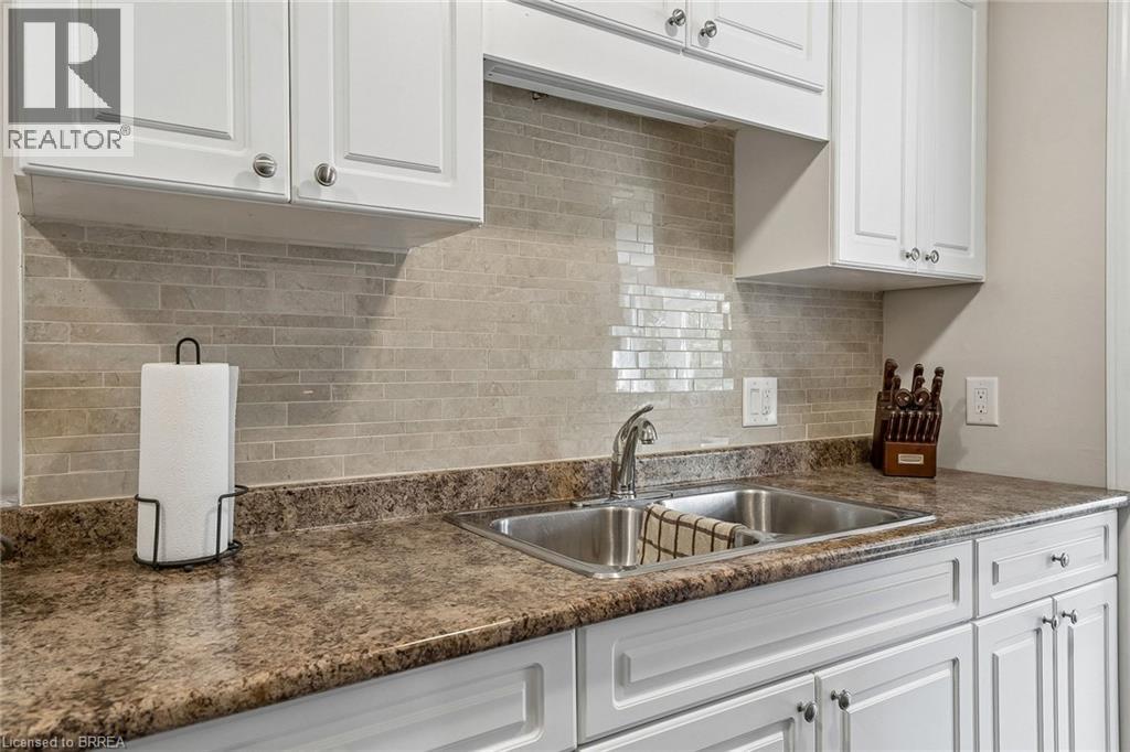 6 Deerfield Parkway Property Photo 12