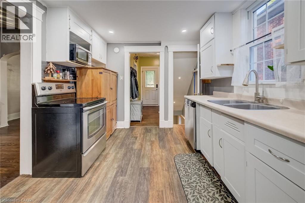 36 Cherry Street Property Photo 17