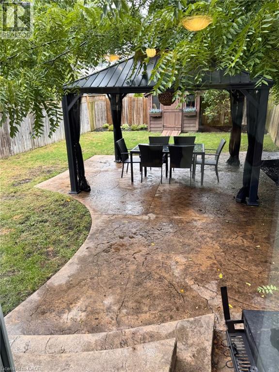 32 Marcy Crescent Property Photo 8