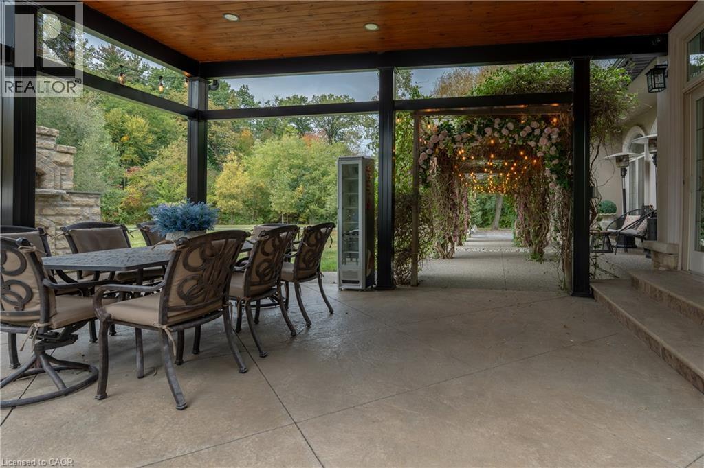740 Fiddlers Green Road Property Photo 13