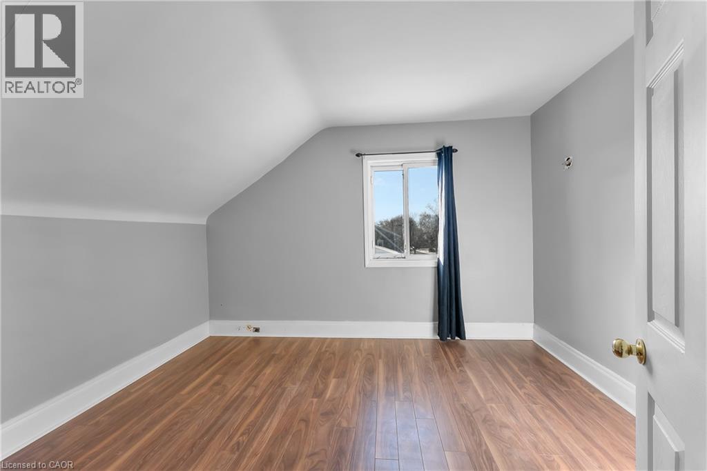 5932 Carlton Avenue Property Photo 12