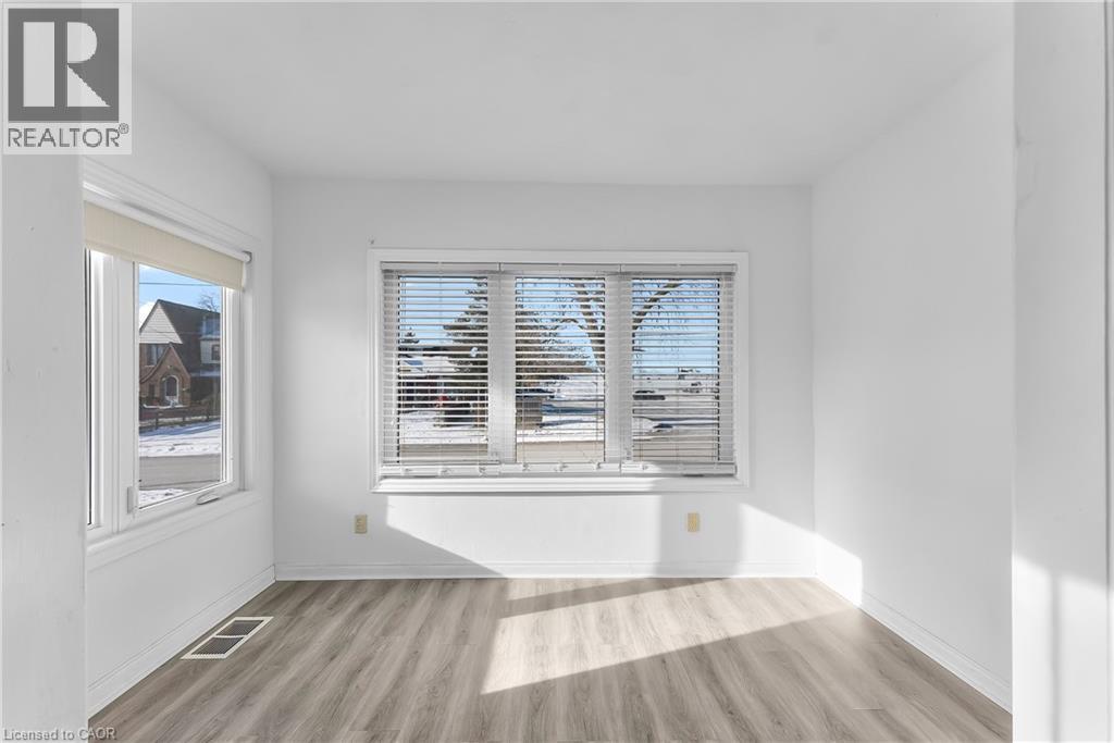 5932 Carlton Avenue Property Photo 16