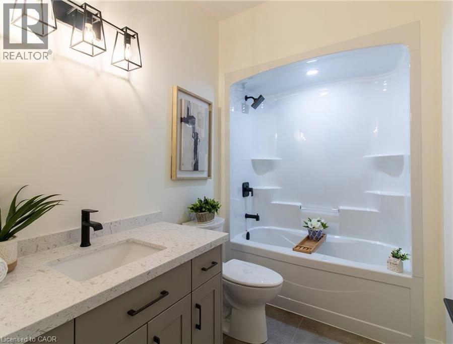 375 Argyle Avenue Property Photo 16
