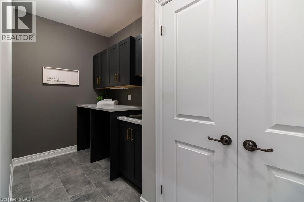 375 Argyle Avenue Property Photo 17