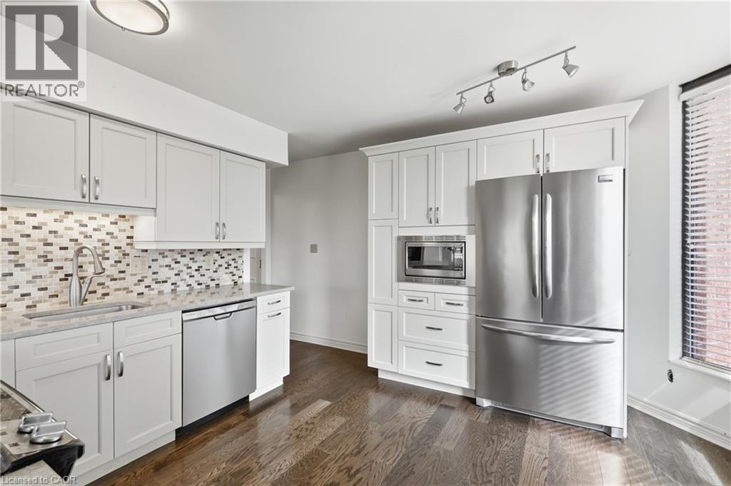 49 Robinson Street Unit# 601 Property Photo 11