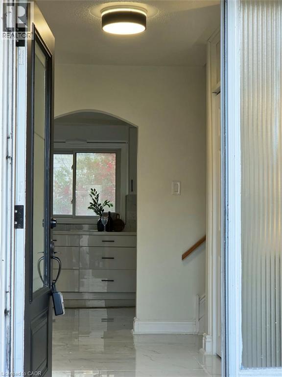23 Alayne Crescent Property Photo 22