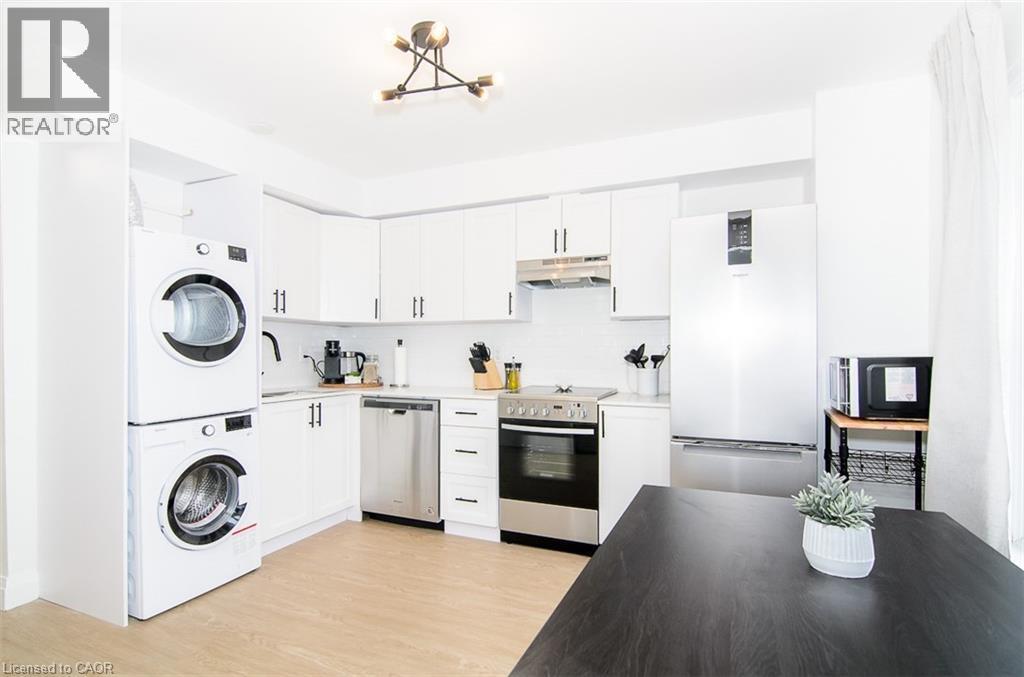 249 Emerald Street N Unit# 2 Property Photo 3