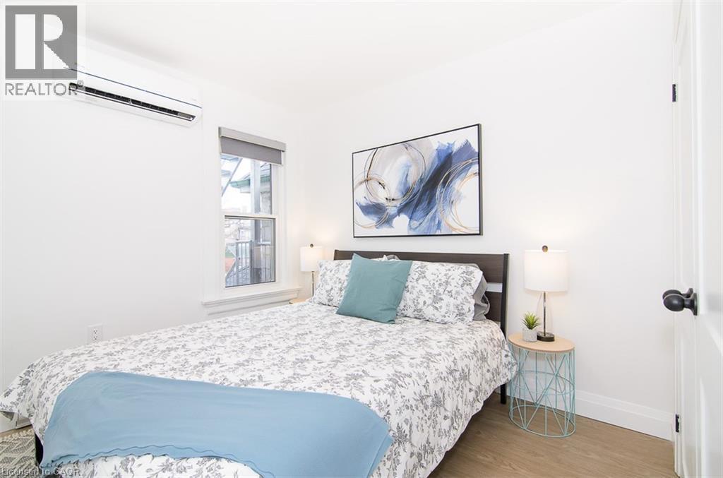 249 Emerald Street N Unit# 2 Property Photo 7