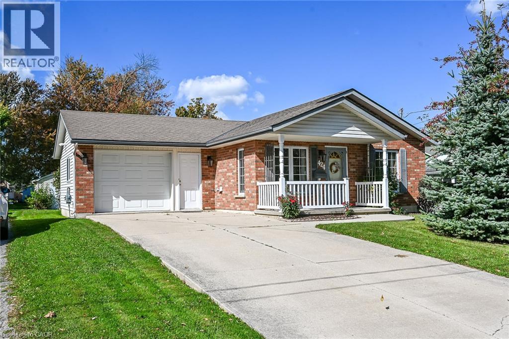 424 John Street Property Photo 2