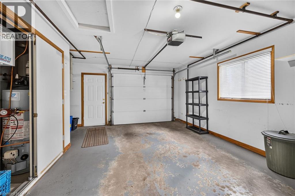 424 John Street Property Photo 23