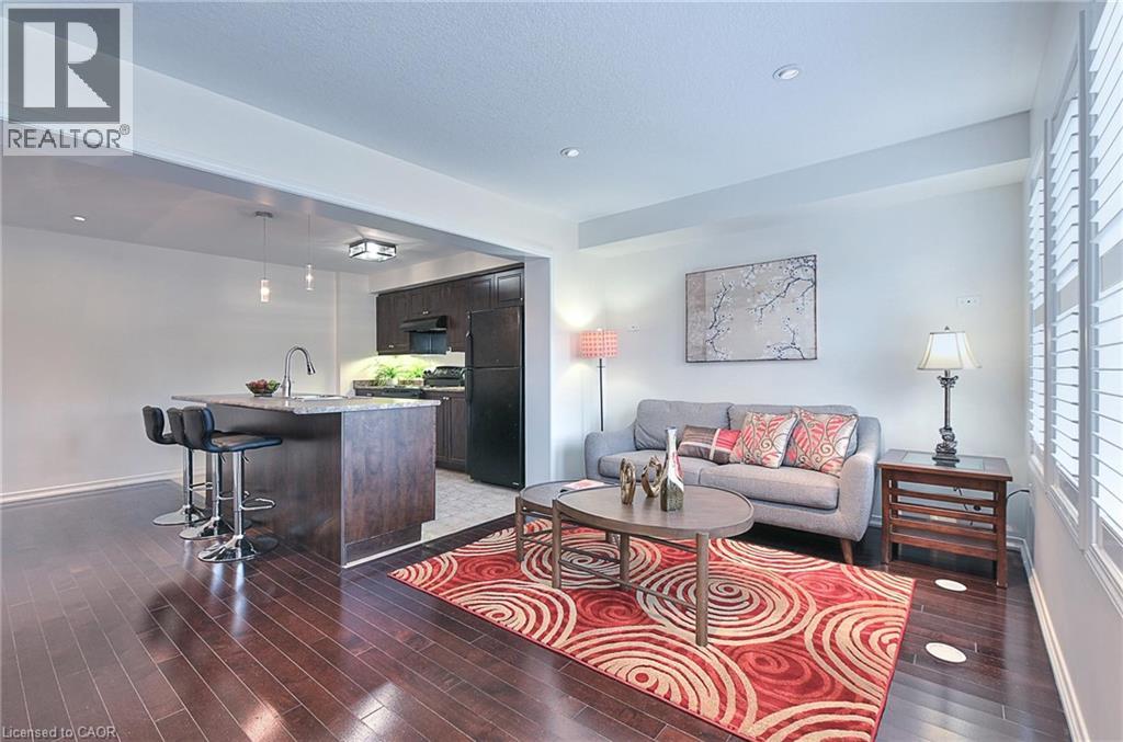 7 Sirente Drive Unit# 34 Property Photo 8