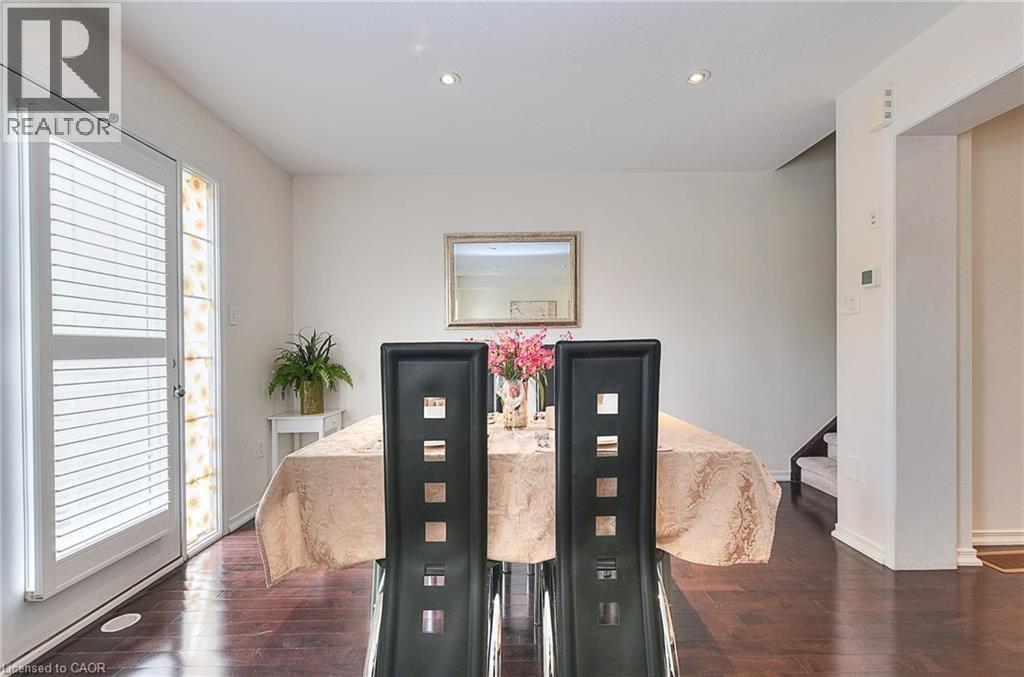 7 Sirente Drive Unit# 34 Property Photo 11