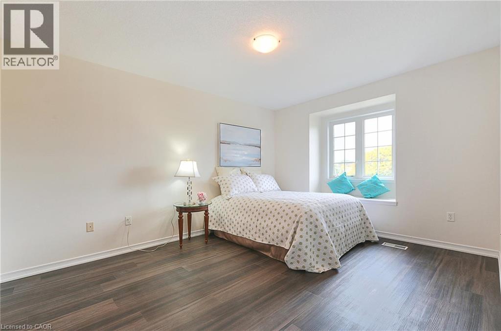 7 Sirente Drive Unit# 34 Property Photo 13