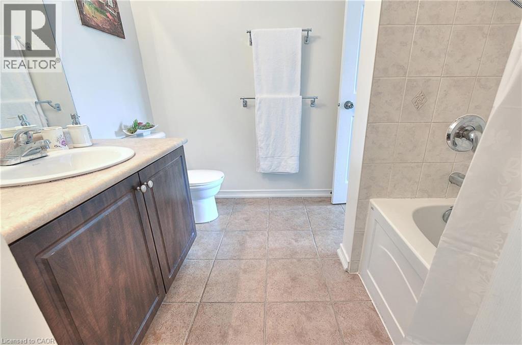7 Sirente Drive Unit# 34 Property Photo 15