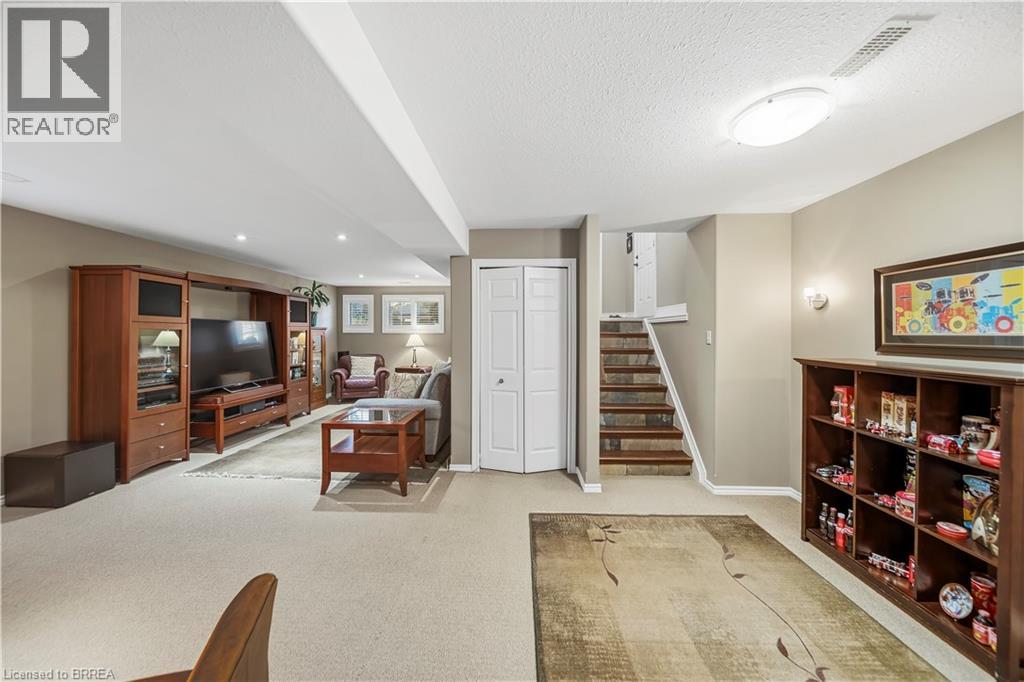 79 Court Drive Property Photo 21