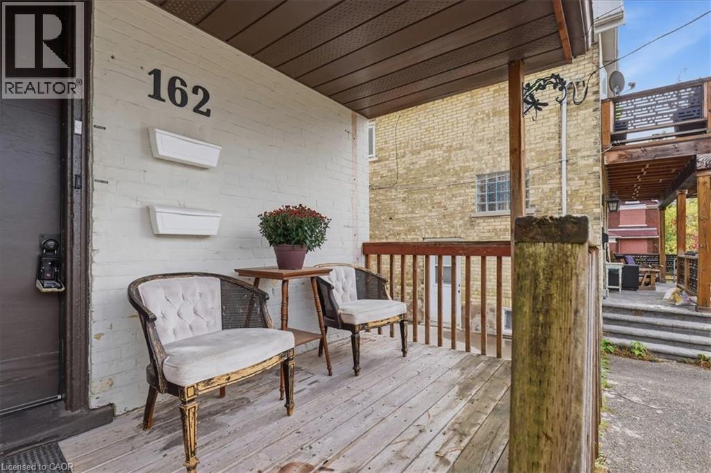 162 Church Street Property Photo 6