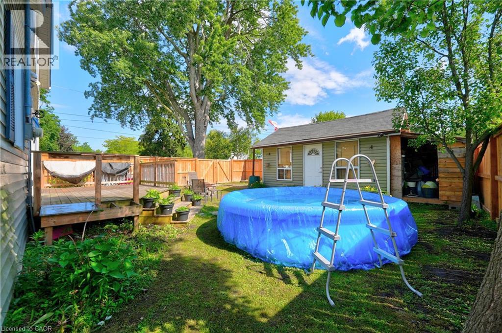 503 John Street Property Photo 32