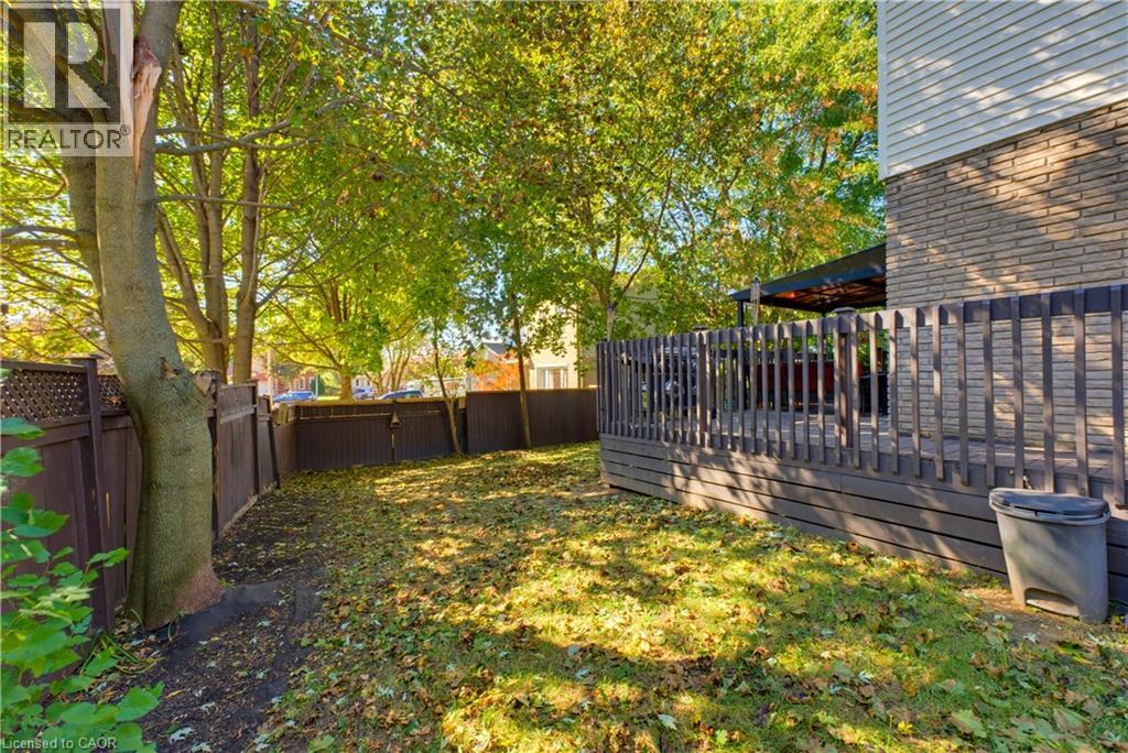 74 Stirling Macgregor Drive Property Photo 28