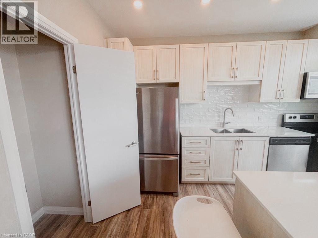 104 Garment Street Unit# 903 Property Photo 23