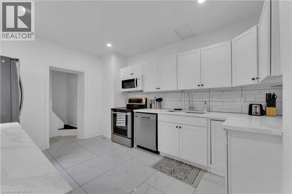 237 West Avenue N Property Photo 8