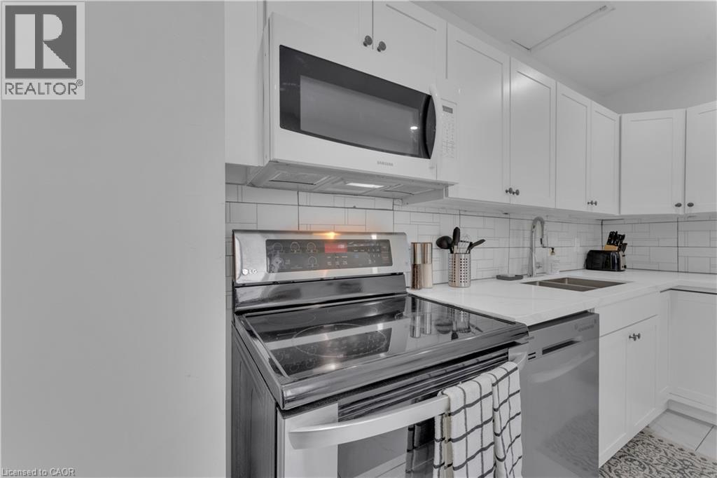237 West Avenue N Property Photo 10