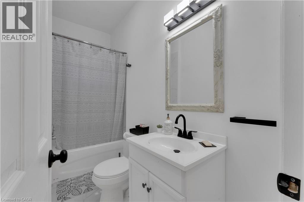 237 West Avenue N Property Photo 32