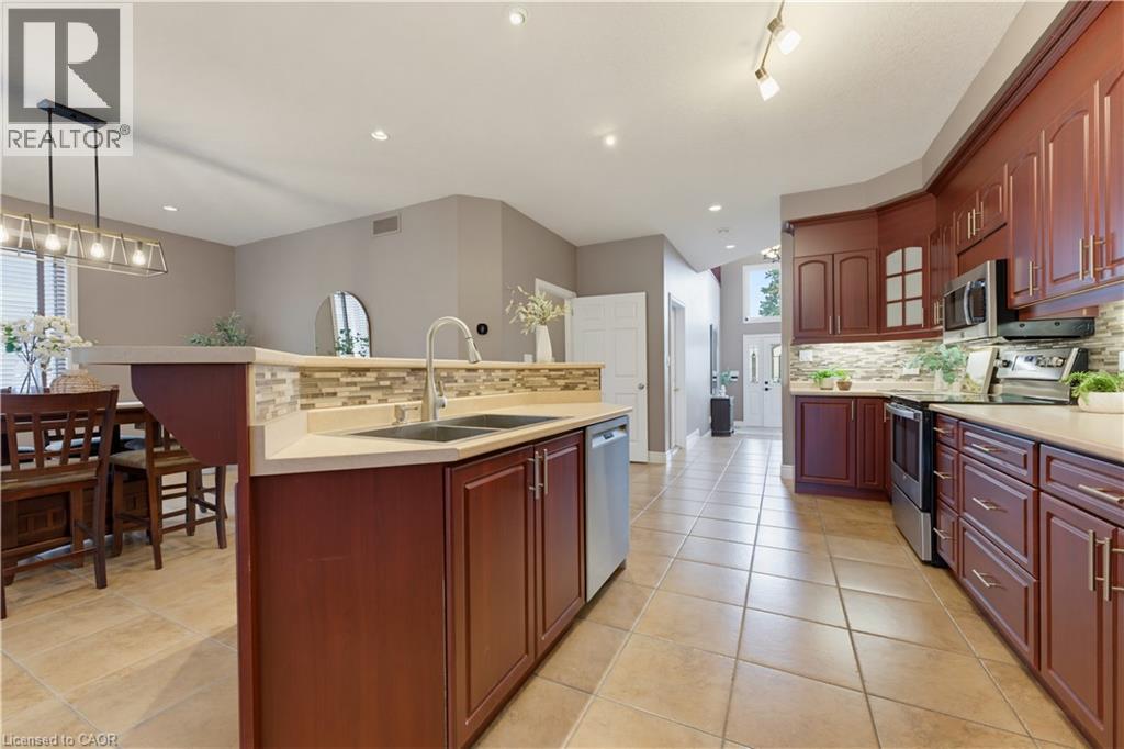 240 Woodhaven Road Unit# A Property Photo 9