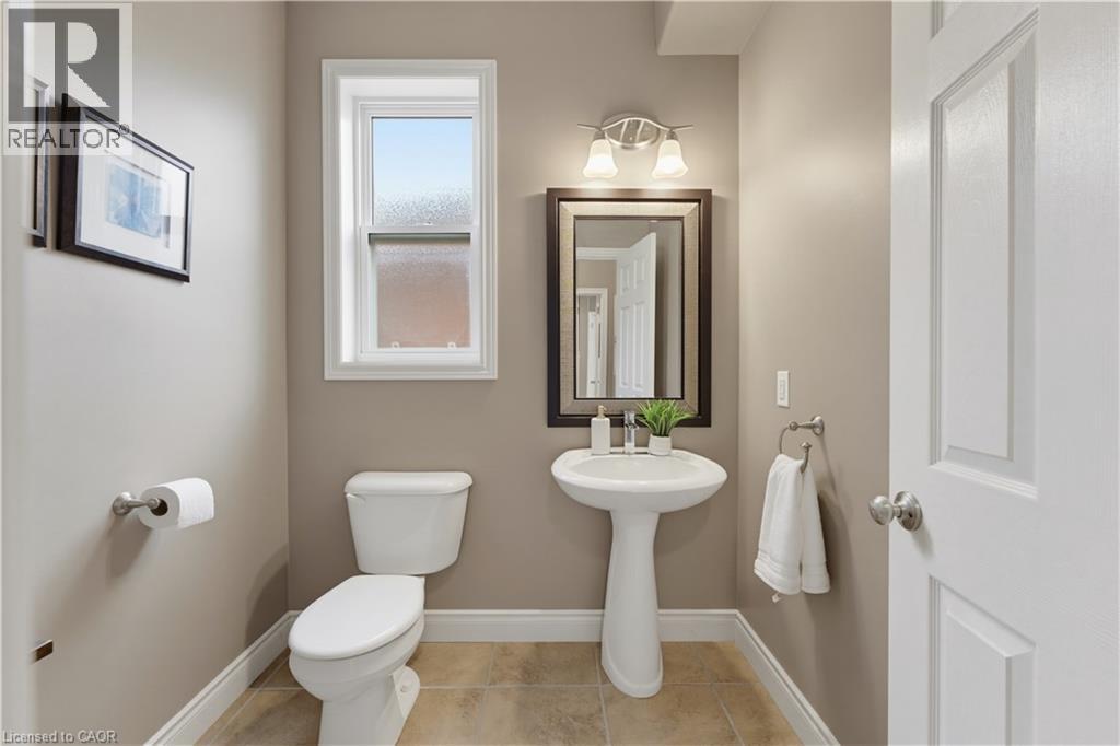 240 Woodhaven Road Unit# A Property Photo 13