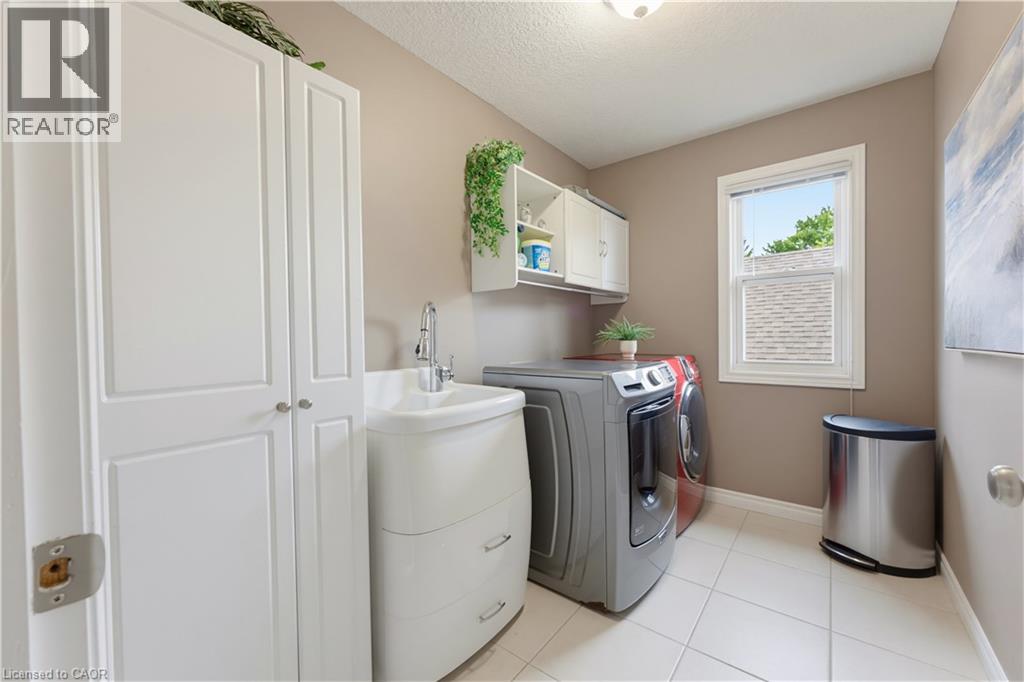 240 Woodhaven Road Unit# A Property Photo 24