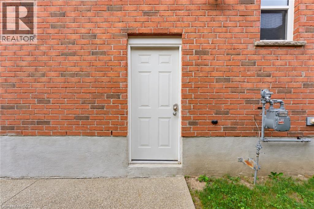 240 Woodhaven Road Unit# A Property Photo 29