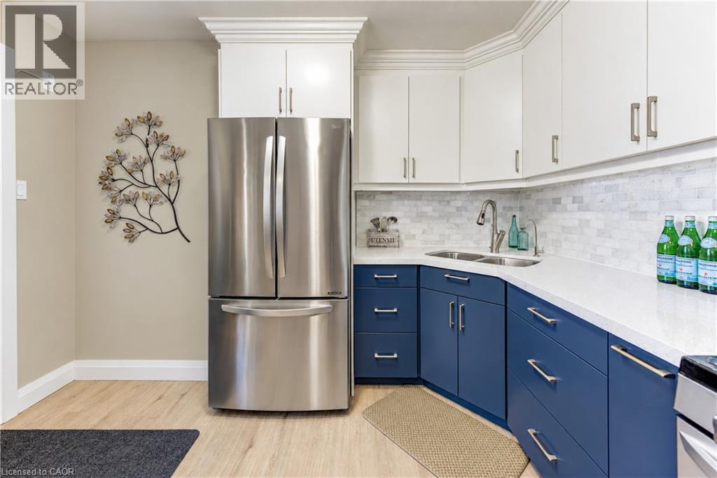 87 Bond Street Property Photo 12