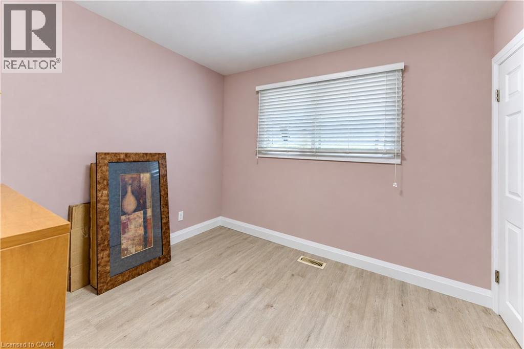87 Bond Street Property Photo 20