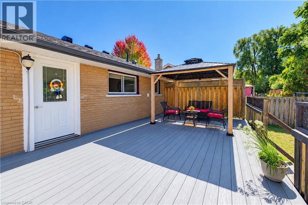 87 Bond Street Property Photo 46