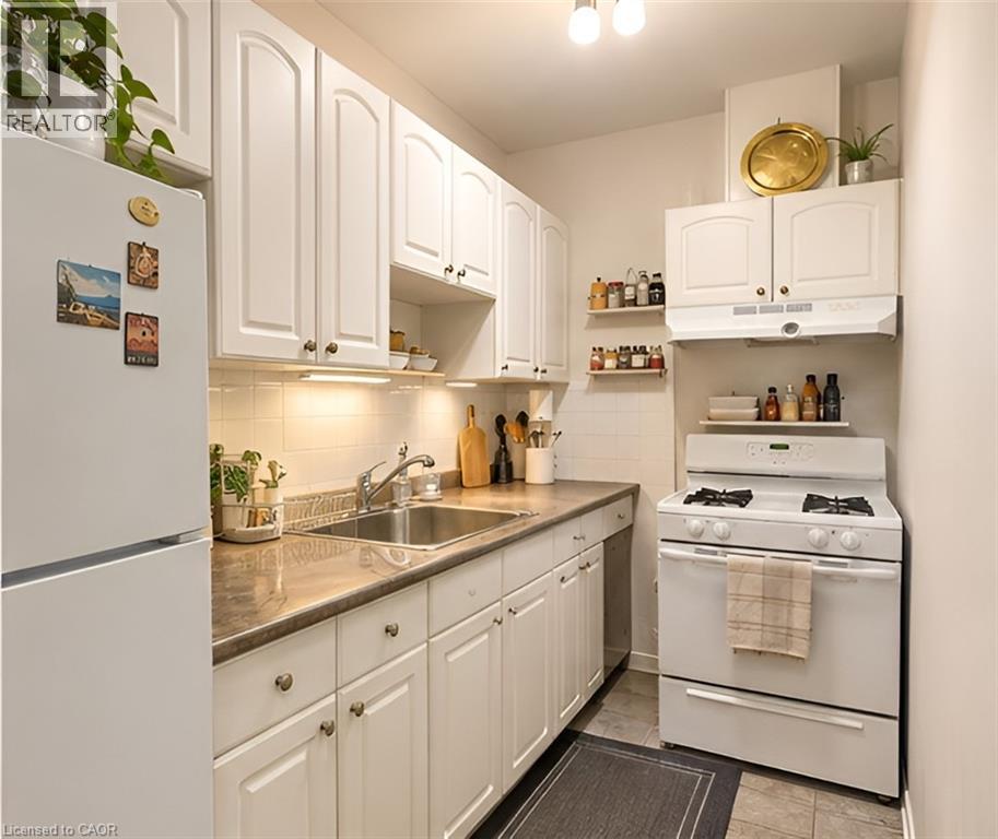 567 Woolwich Street Unit# 4 Property Photo 3