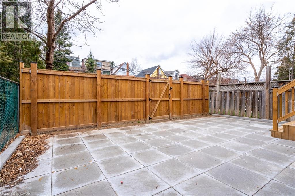 204 Balsam Avenue S Property Photo 46