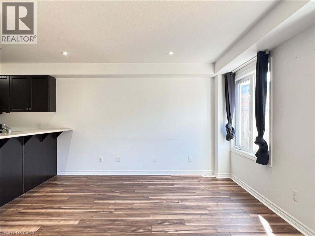46 Renfrew Street Property Photo 10