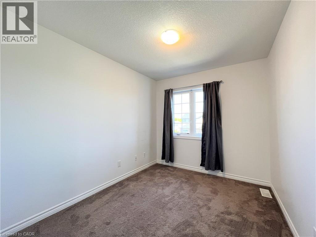 46 Renfrew Street Property Photo 17