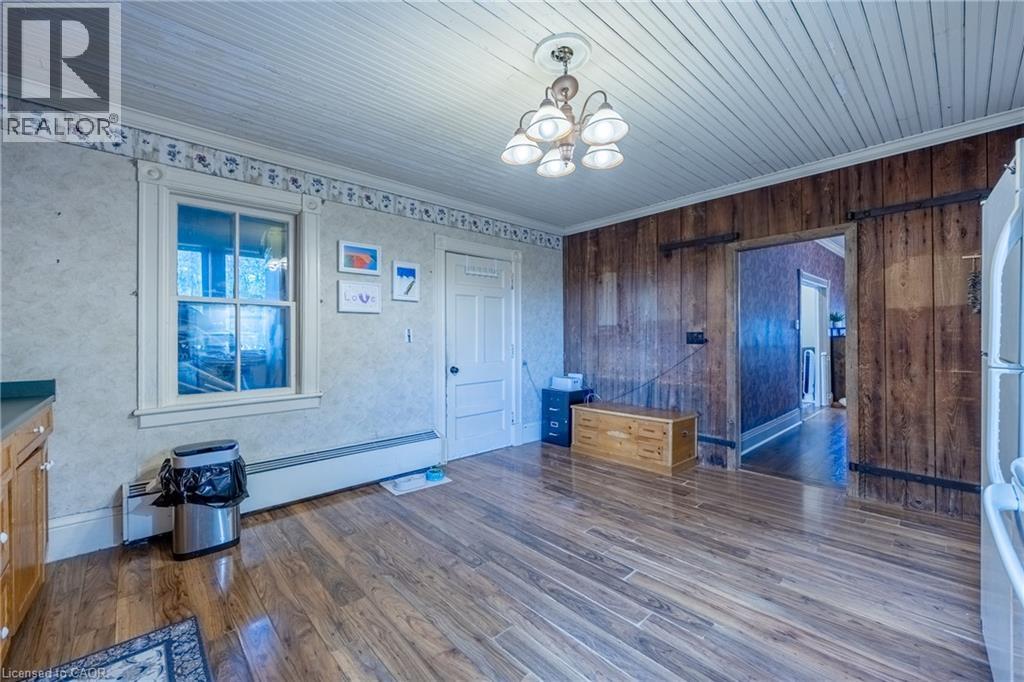 2018 Main Street S Property Photo 14