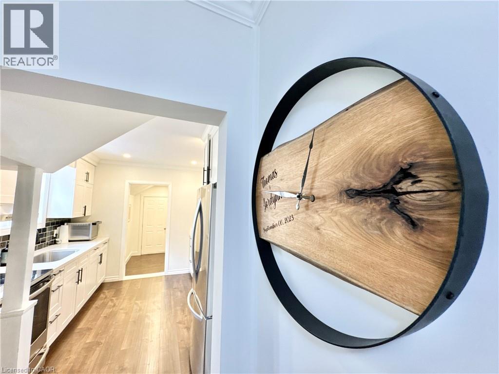 280 Douro Street Property Photo 26