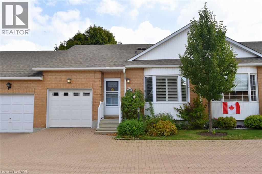 157 Silverbirch Boulevard Property Photo 1