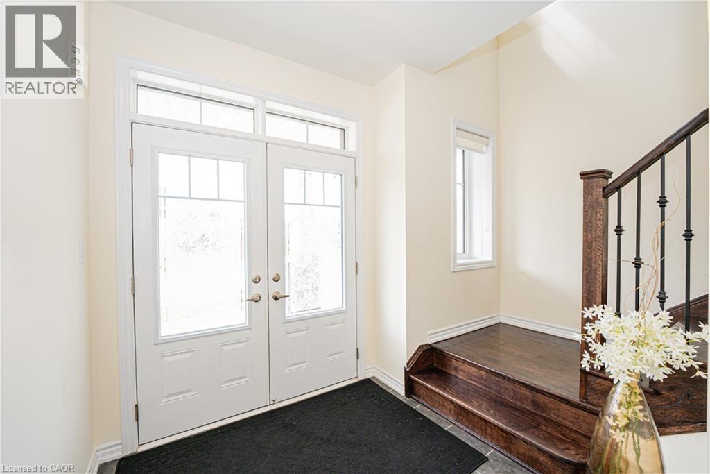 22 Oaktree Drive Property Photo 5