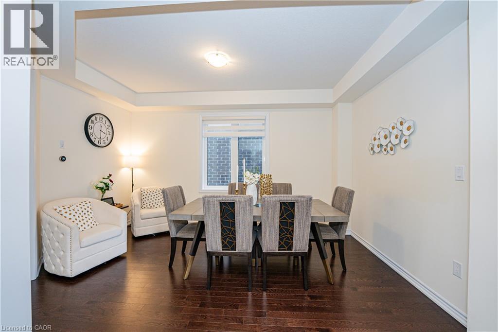 22 Oaktree Drive Property Photo 7