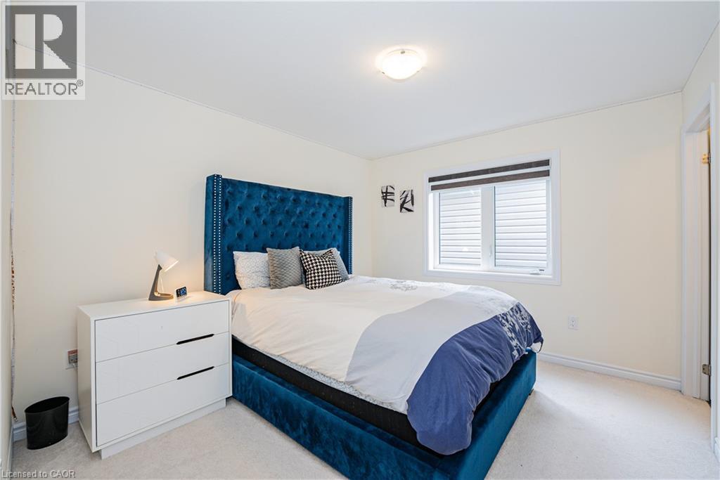 22 Oaktree Drive Property Photo 29