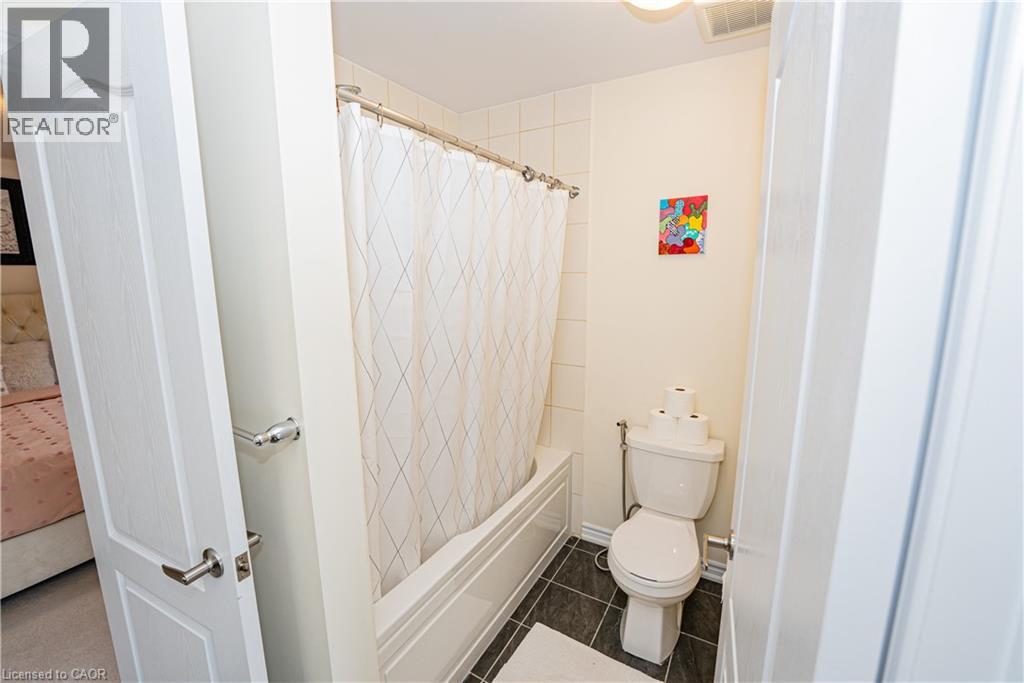 22 Oaktree Drive Property Photo 39