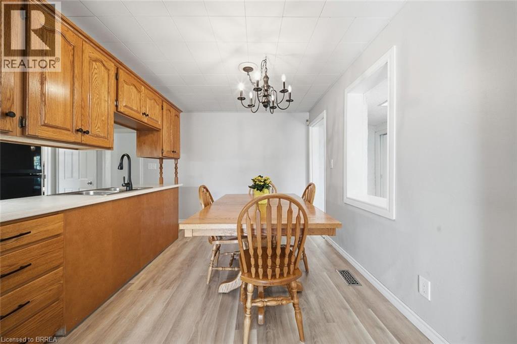 144 St George Street Property Photo 11