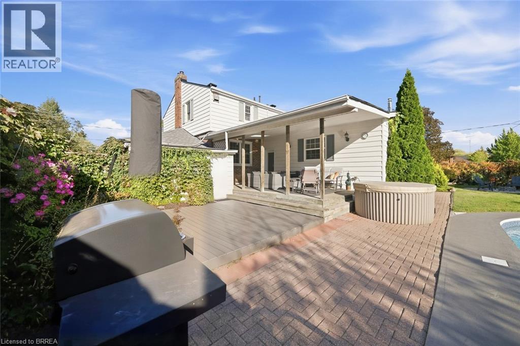 144 St George Street Property Photo 40