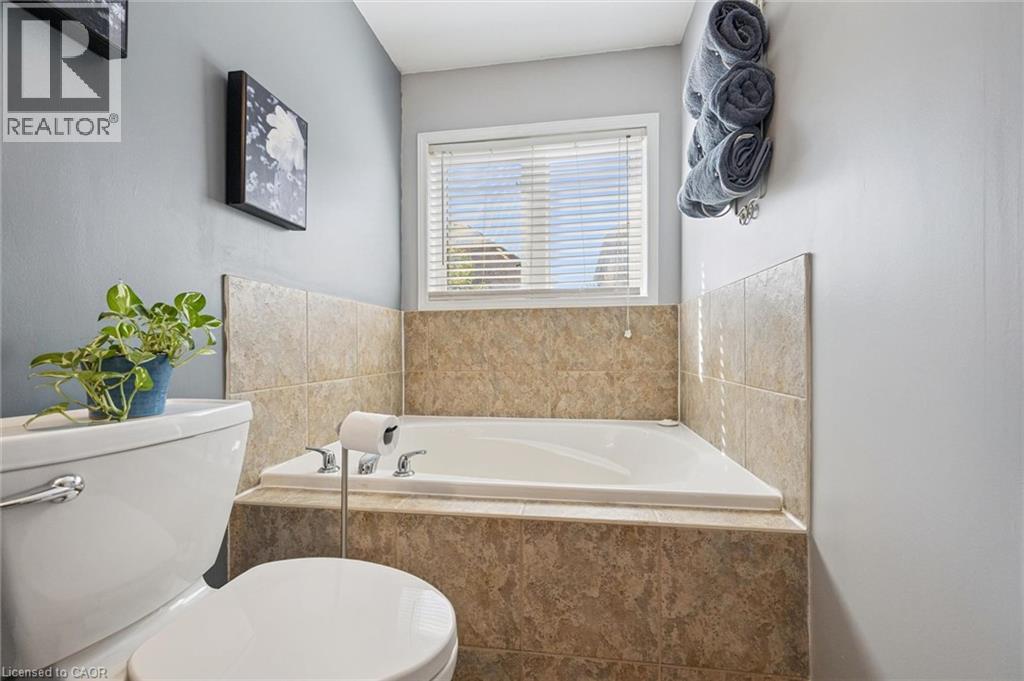 97 Meadowlark Drive Property Photo 23
