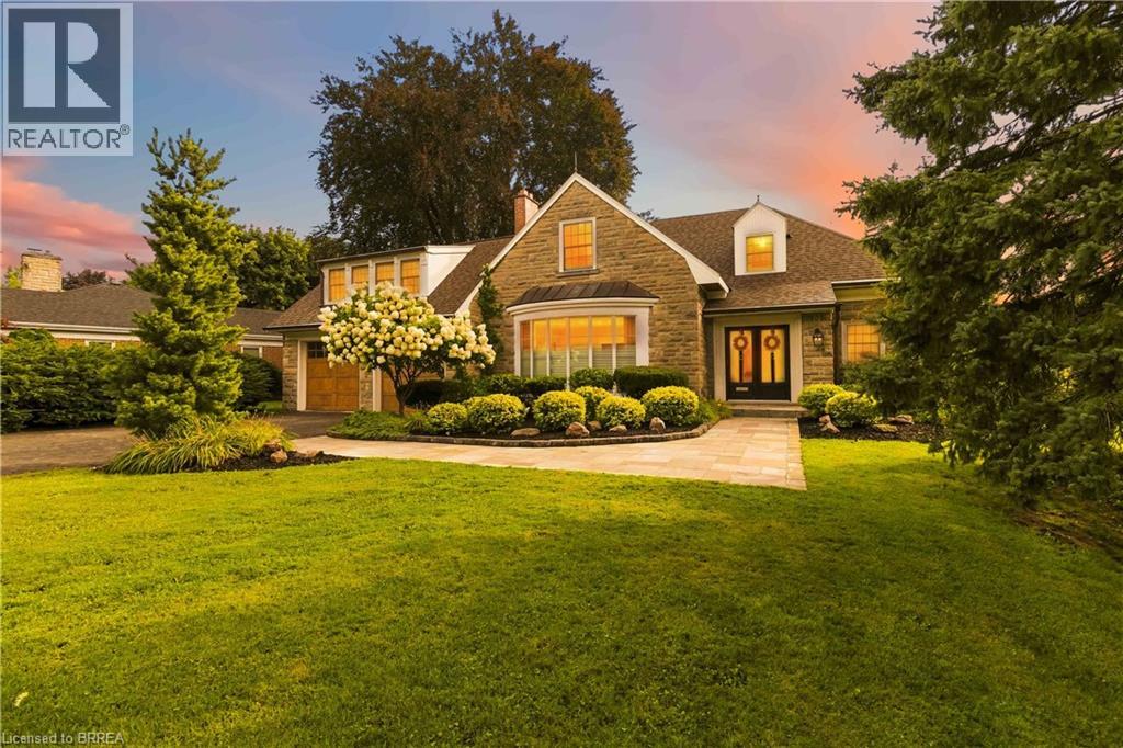 8 Tutela Heights Road Property Photo 1